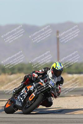 media/Oct-13-2025-Moto Forza (Mon) [[a66d839500]]/2-A Group/Session 3 (Turn 16)/